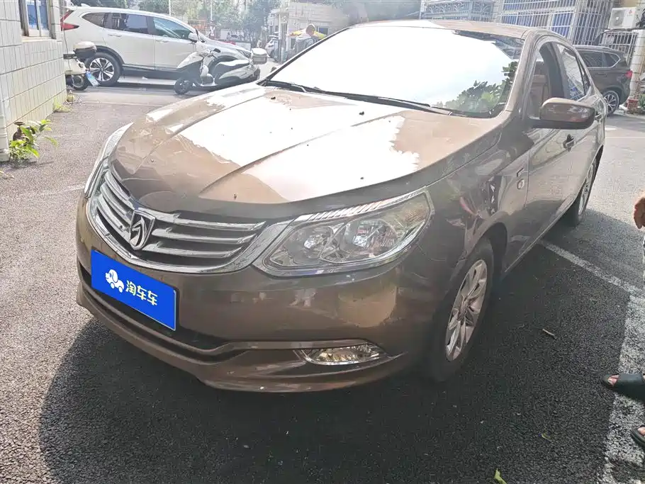Baojun 630 2013
