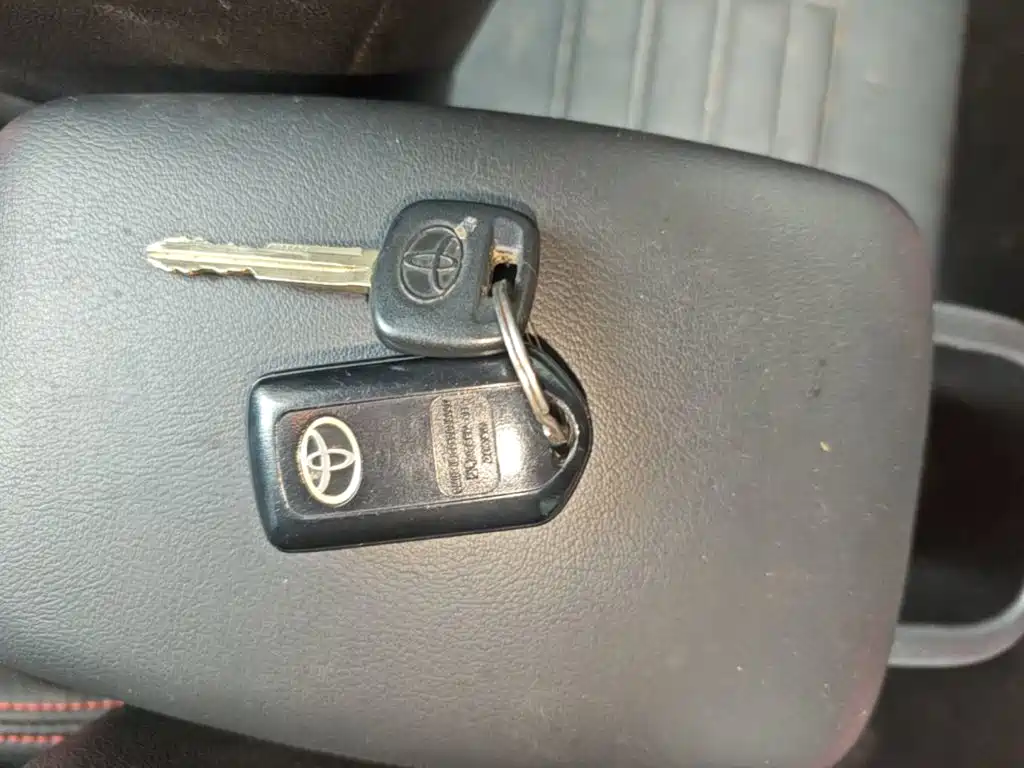 Toyota Yaris L — миниатюра 9