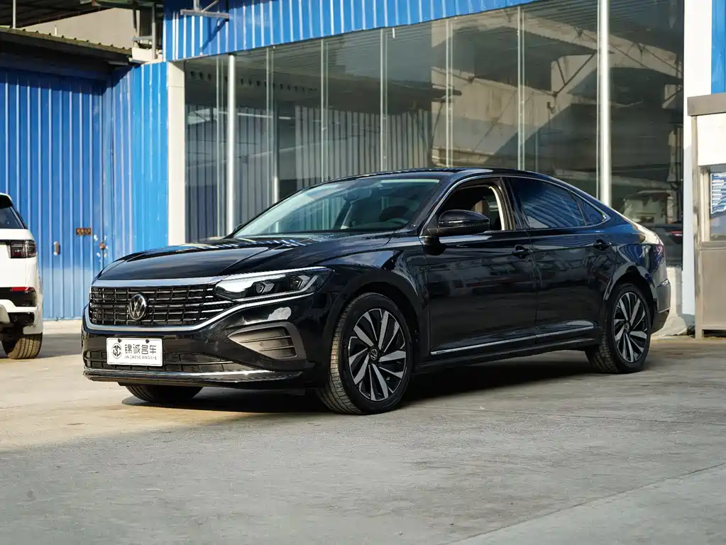 Volkswagen Passat 2024