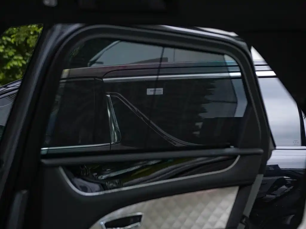 Bentley Bentayga — миниатюра 21