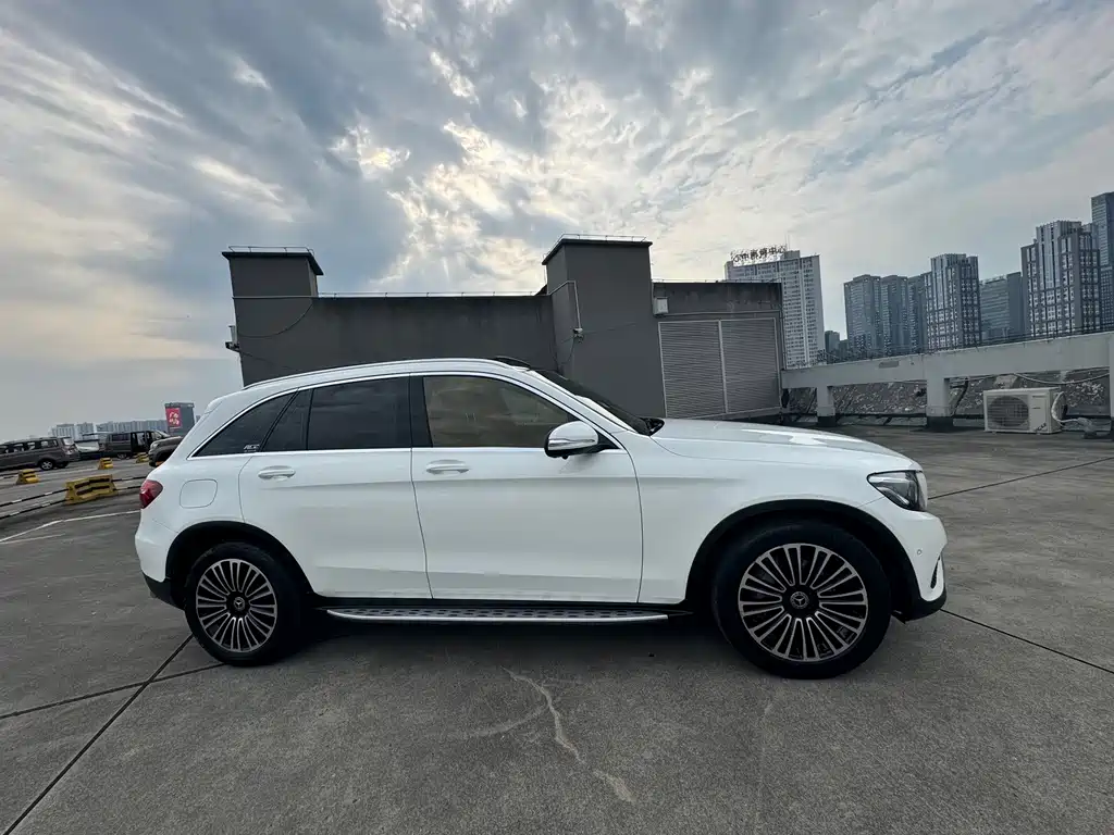Mercedes-Benz GLC — миниатюра 4
