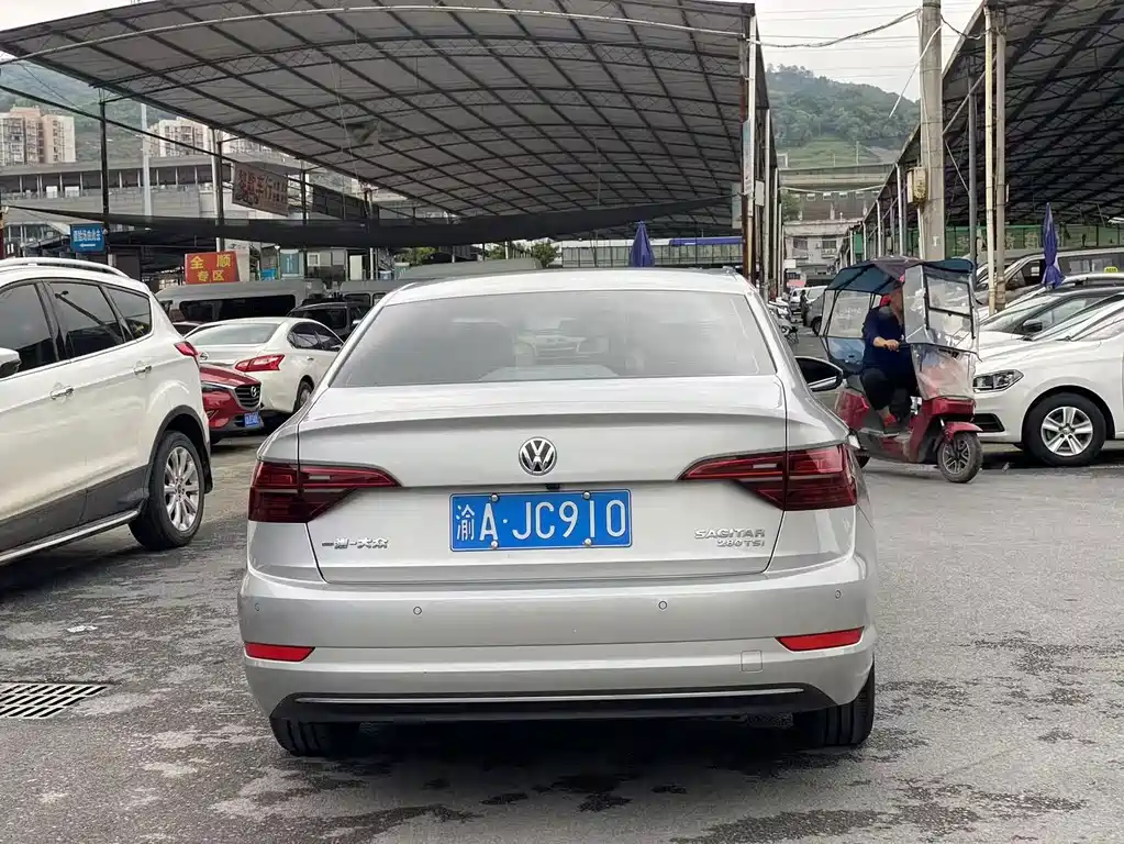 Volkswagen Sagitar — миниатюра 5