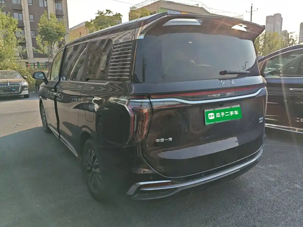 Hongqi Hongqi HQ9 PHEV — миниатюра 5