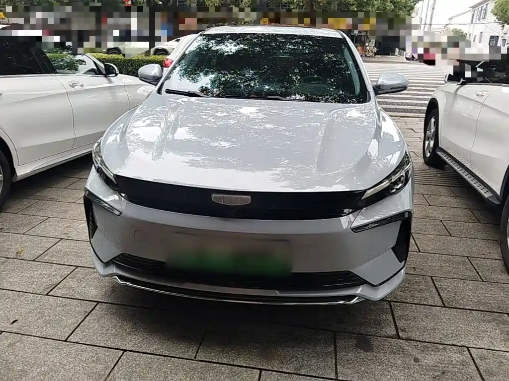 Geely L HiP — миниатюра 3