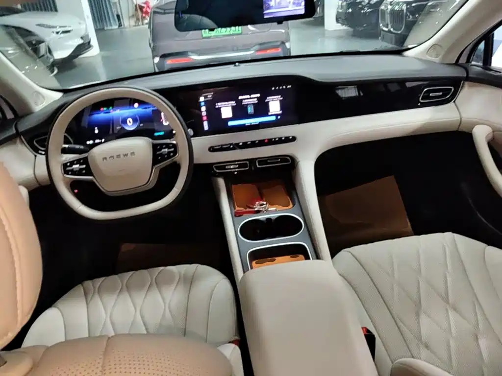 Roewe D7 — миниатюра 10