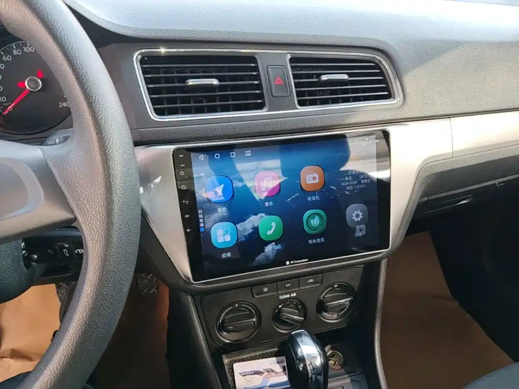 Volkswagen Lavida — миниатюра 13