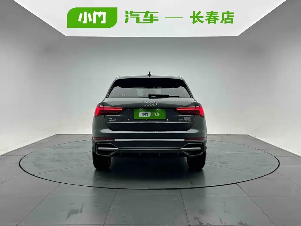 Audi Q3 2022 35 TFSI