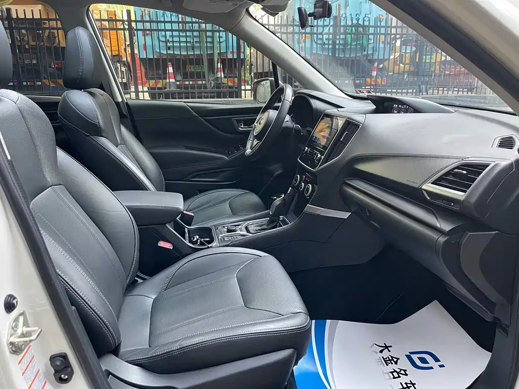 Subaru Forester — миниатюра 11