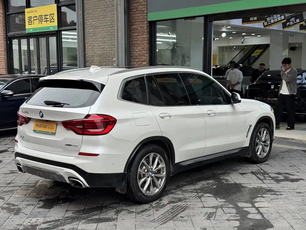 BMW X3 — миниатюра 6