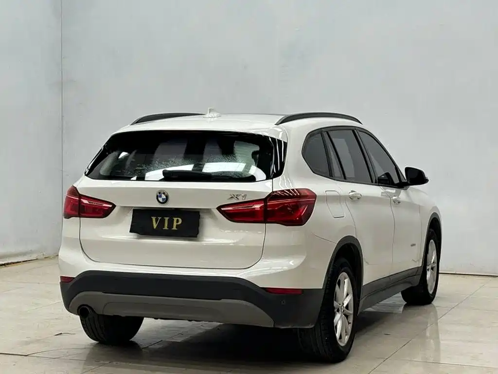 BMW X1 — миниатюра 9