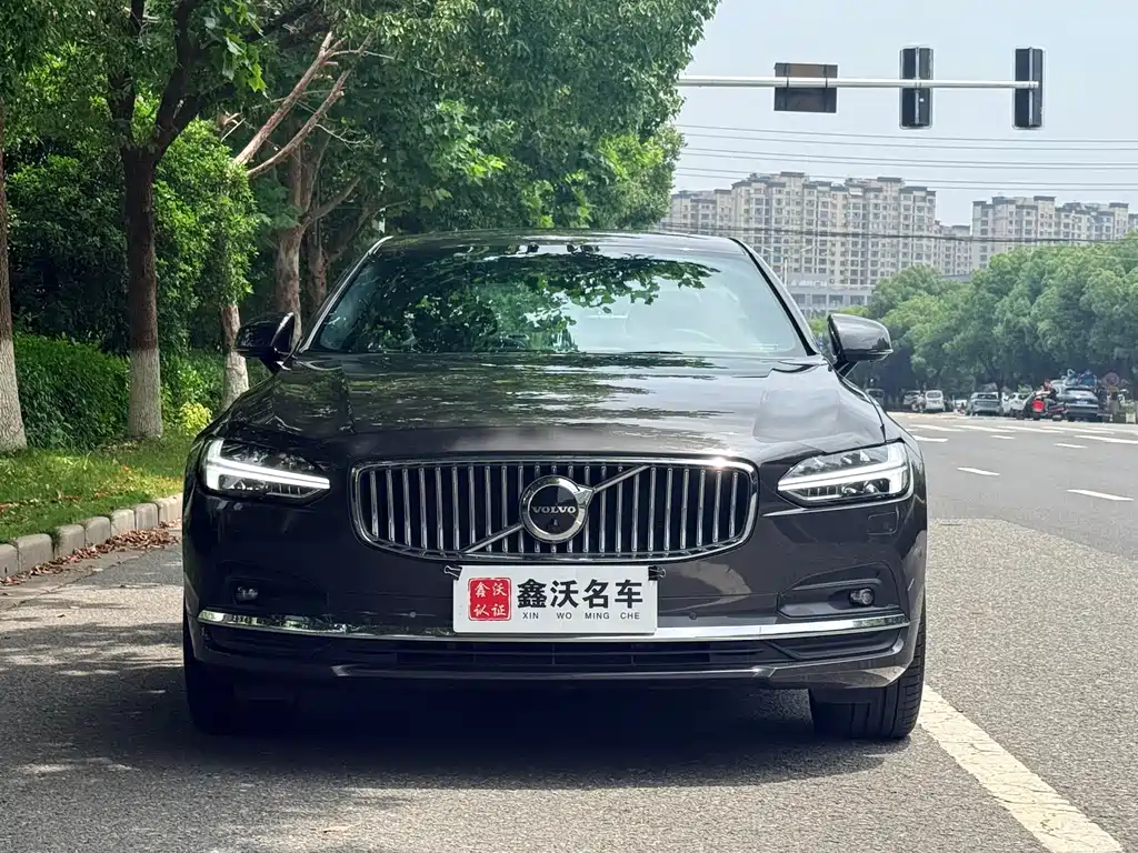 Volvo S90 2021 B5 Luxury