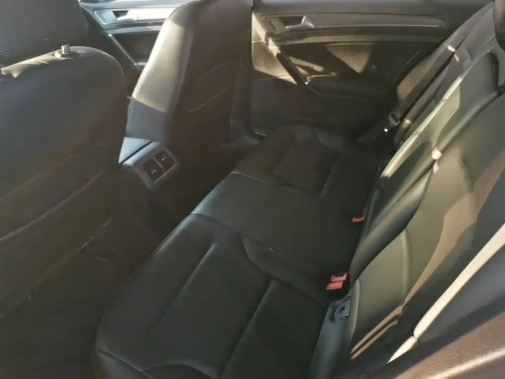 Volkswagen Golf — миниатюра 17