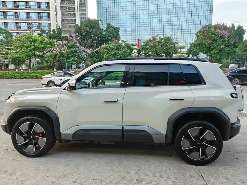 Fangchengbao Leopard 3 3 2025 501KM Ultra