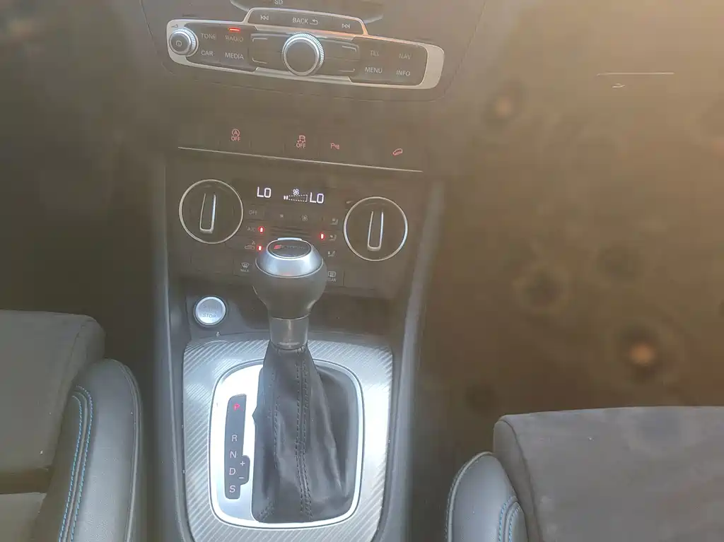 Audi Q3 — миниатюра 9