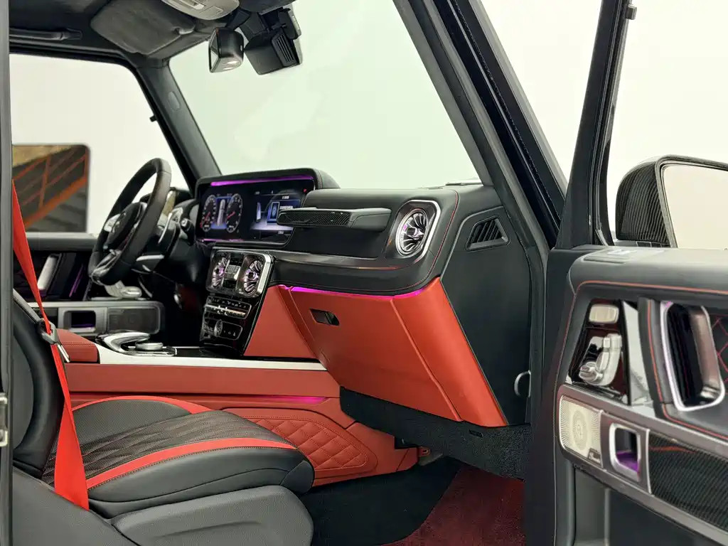 Mercedes-Benz G-Class — миниатюра 11