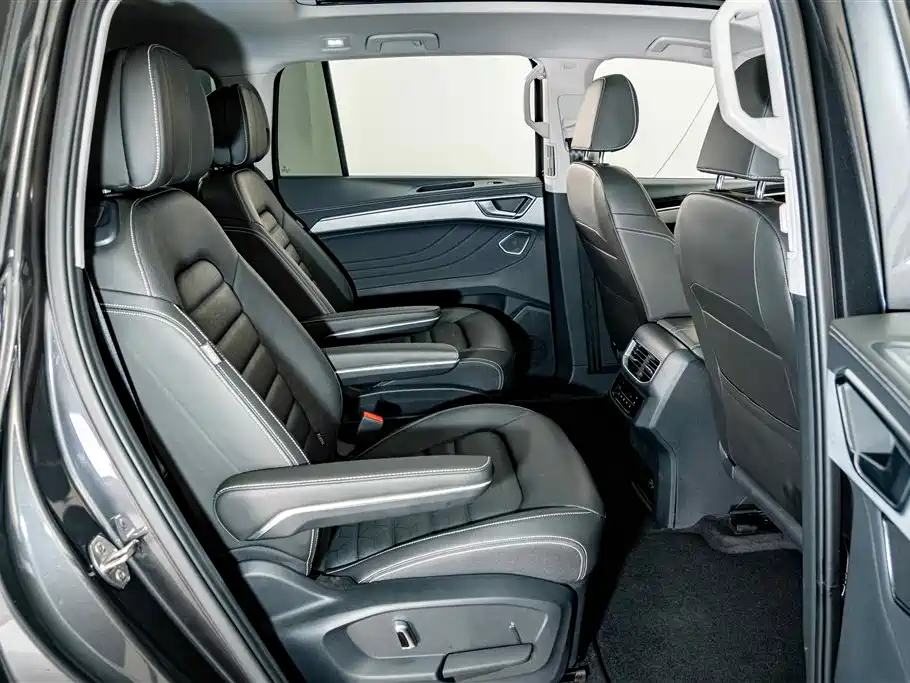 Volkswagen Talagon — миниатюра 21