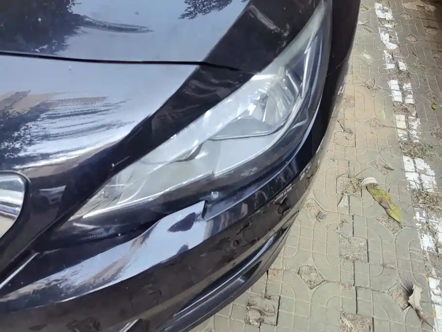 Peugeot 408 — миниатюра 5
