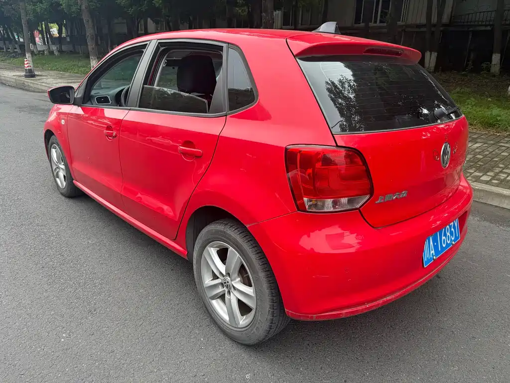 Volkswagen Polo — миниатюра 4