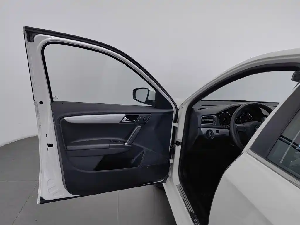 Volkswagen Gran Lavida — миниатюра 8