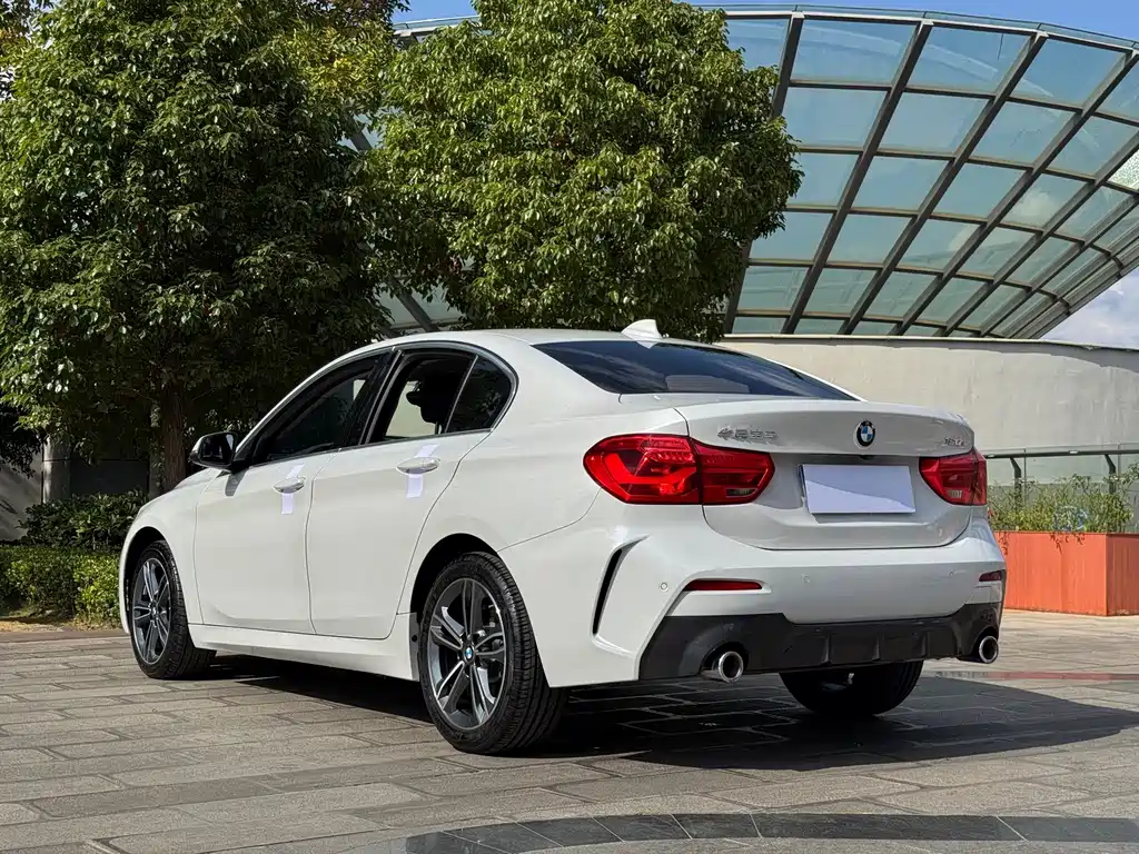 BMW 1 Series — миниатюра 6