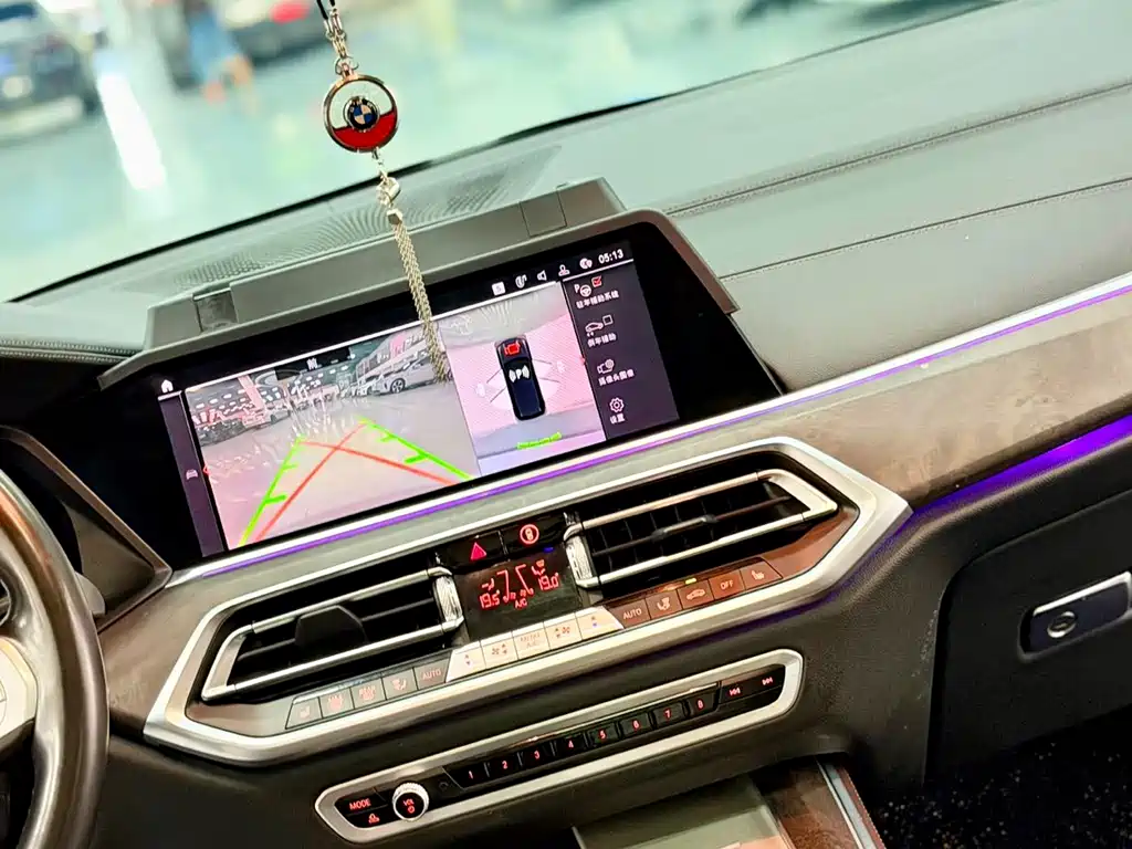 BMW X5 — миниатюра 5