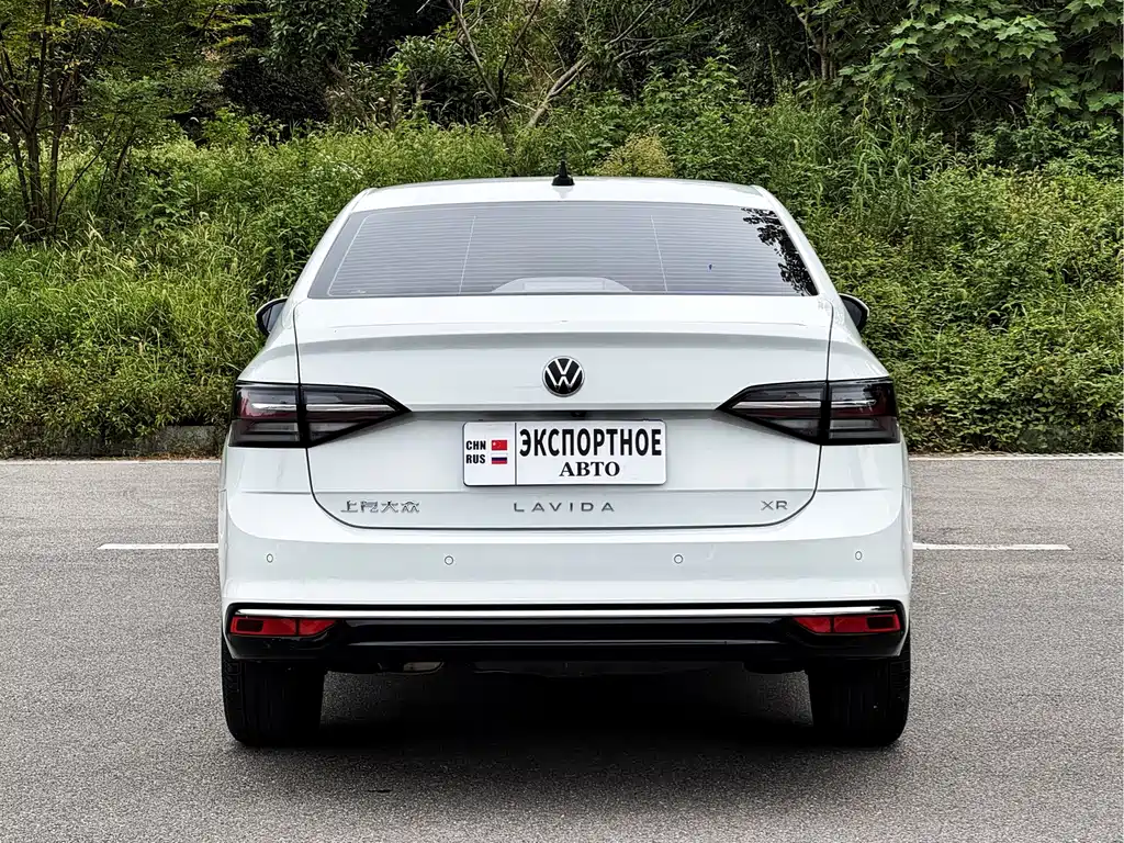 Volkswagen Lavida — миниатюра 6