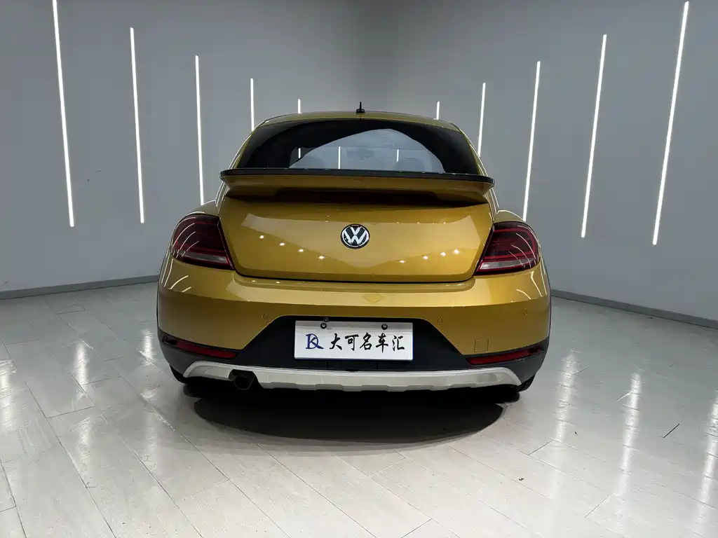 VOLKSWAGEN BEETLE