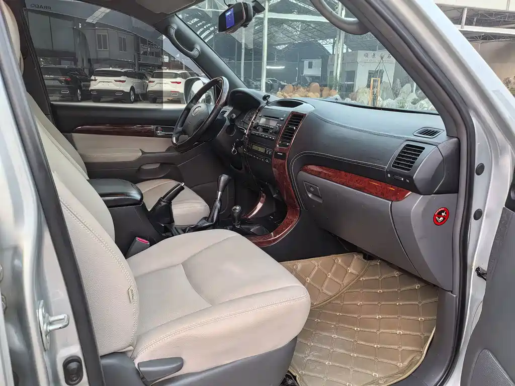 Toyota Prado (Import) — миниатюра 22