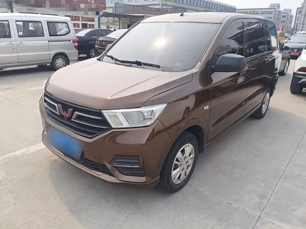 Wuling Hongguang — миниатюра 2