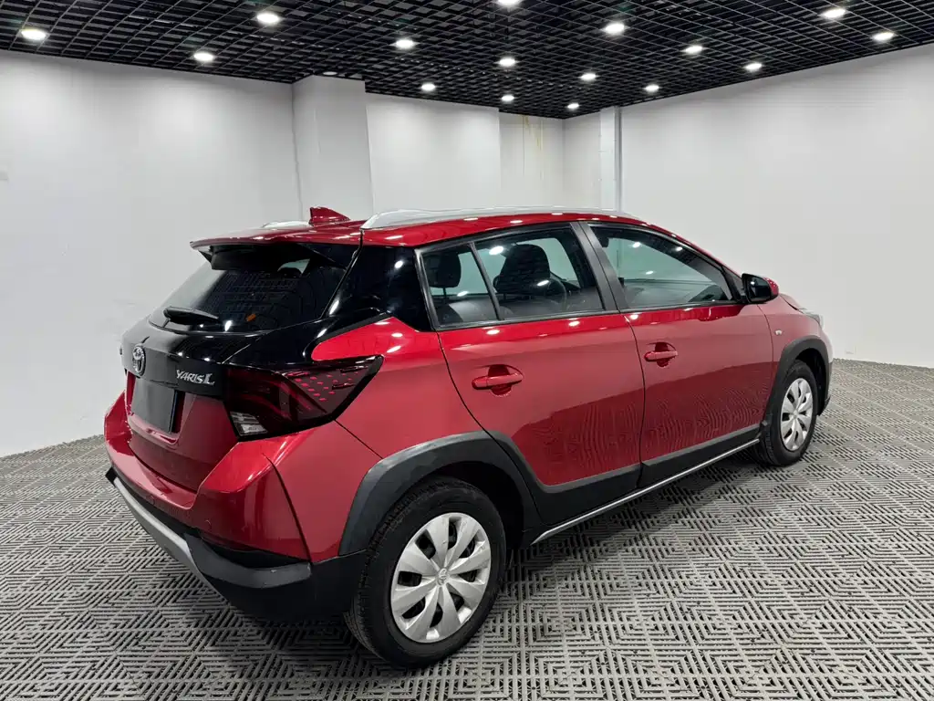 TOYOTA YARIS L ZHIXUAN