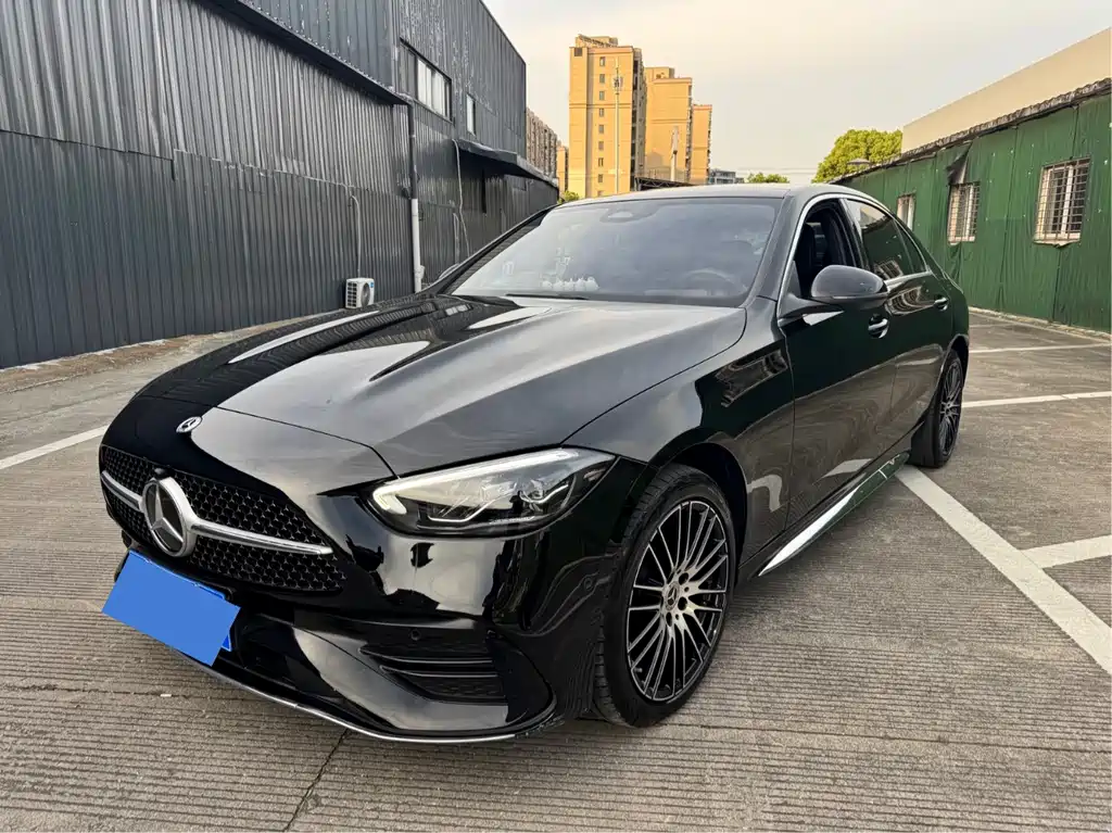 Mercedes-Benz C-Class 2021