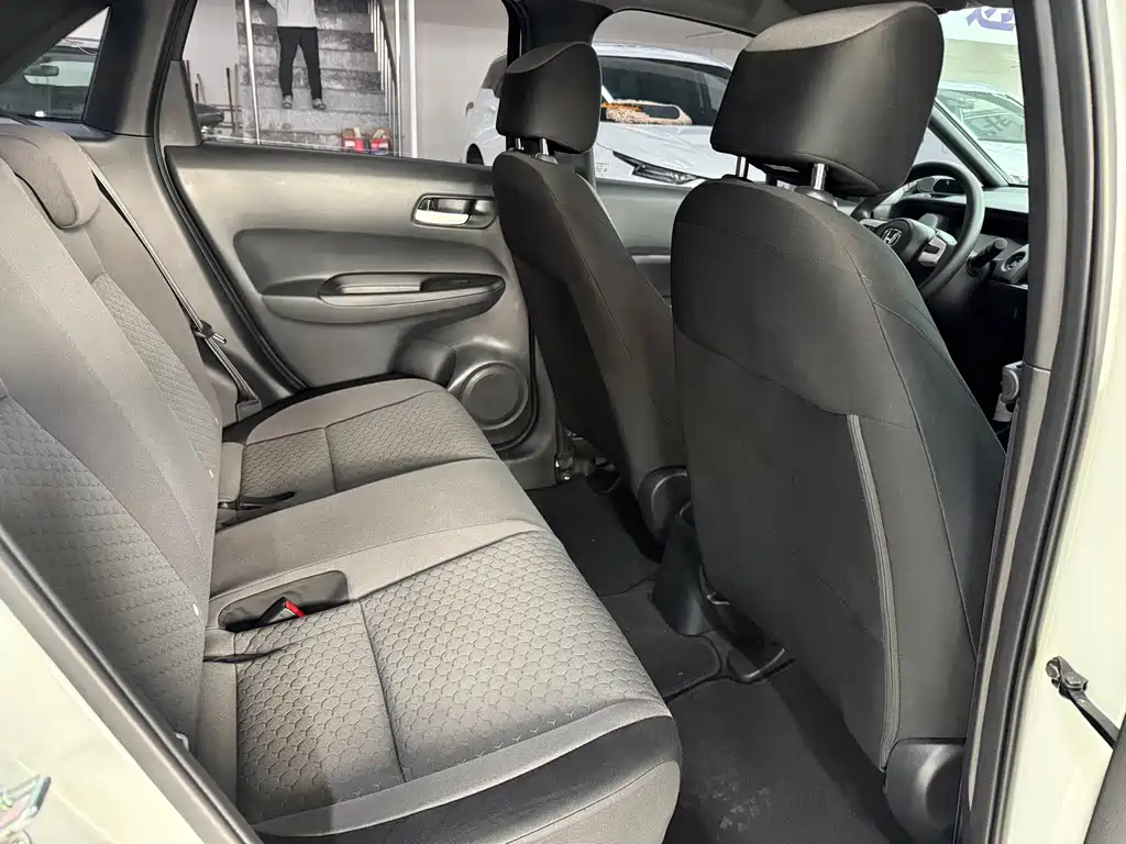 Honda Fit — миниатюра 7