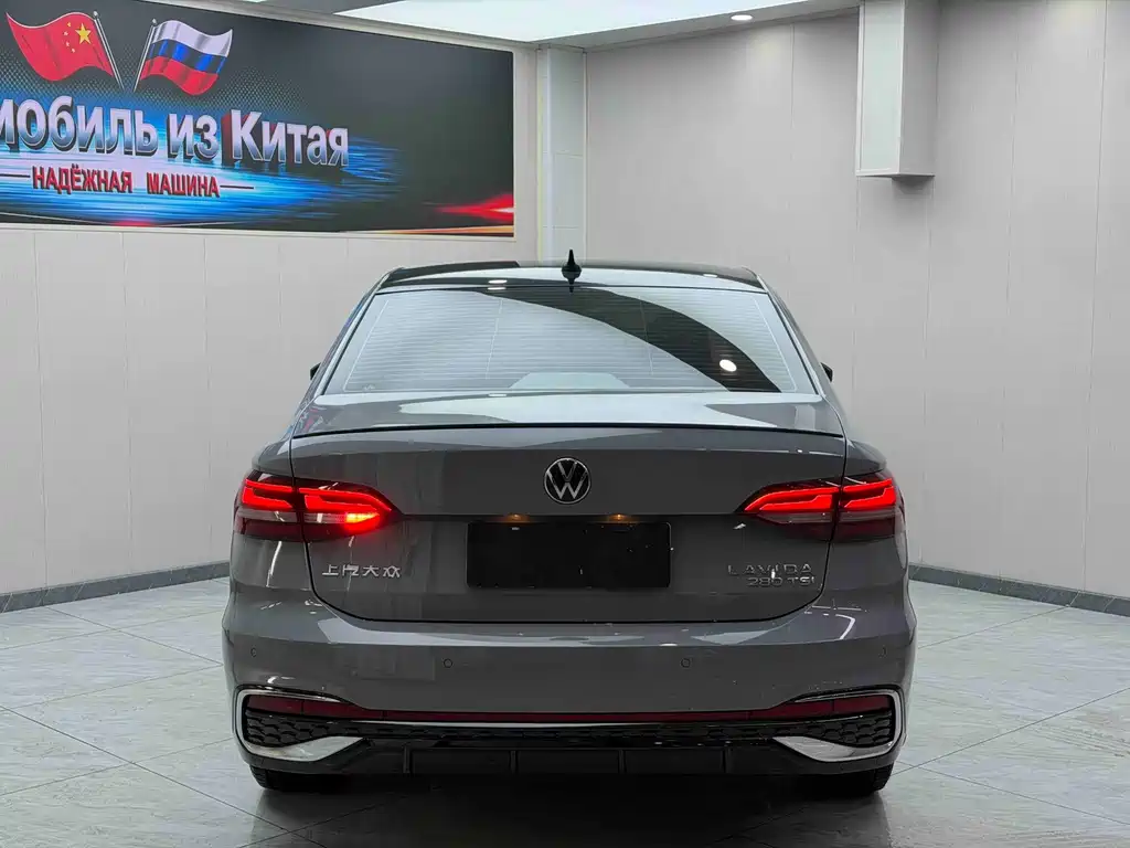Volkswagen Lavida — миниатюра 5