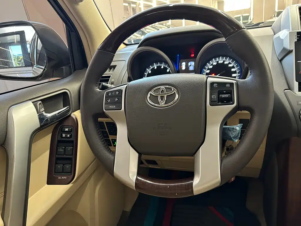 Toyota Prado (Import) — миниатюра 14