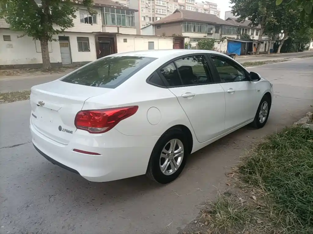 Chevrolet Cavalier — миниатюра 7