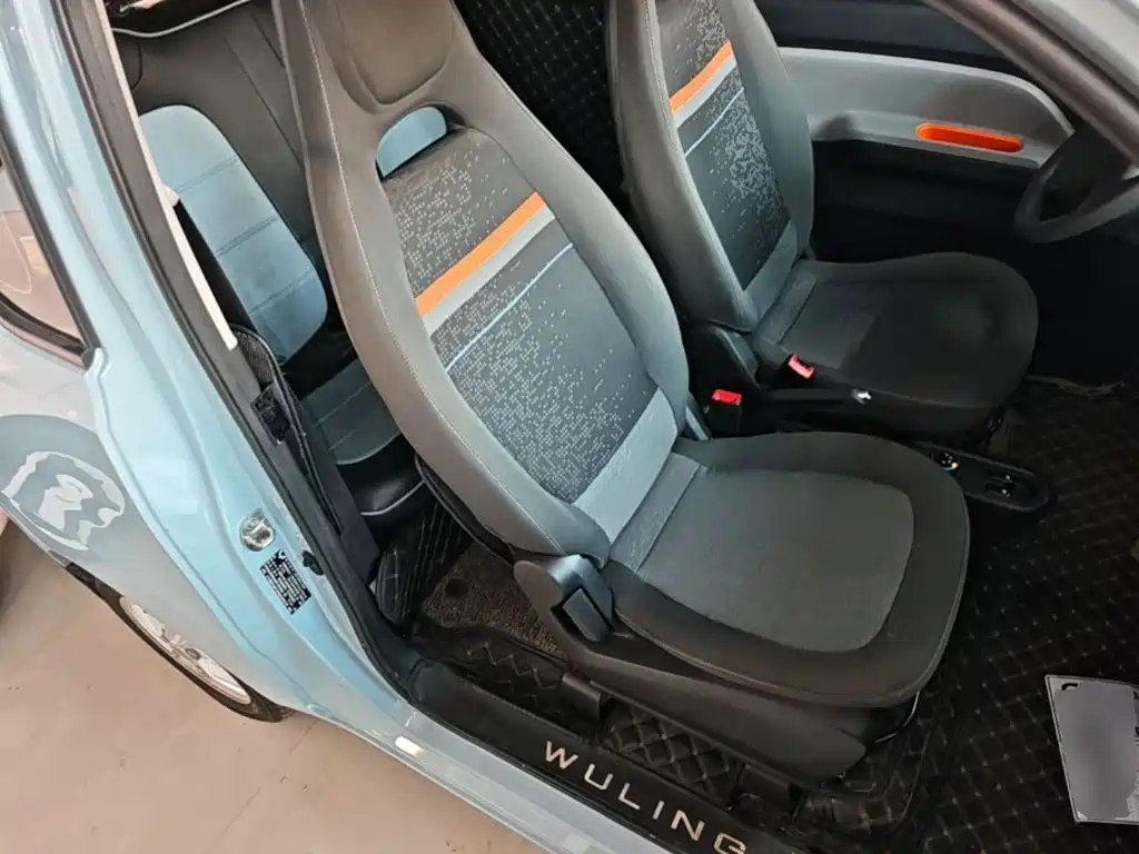 Wuling MINIEV — миниатюра 25