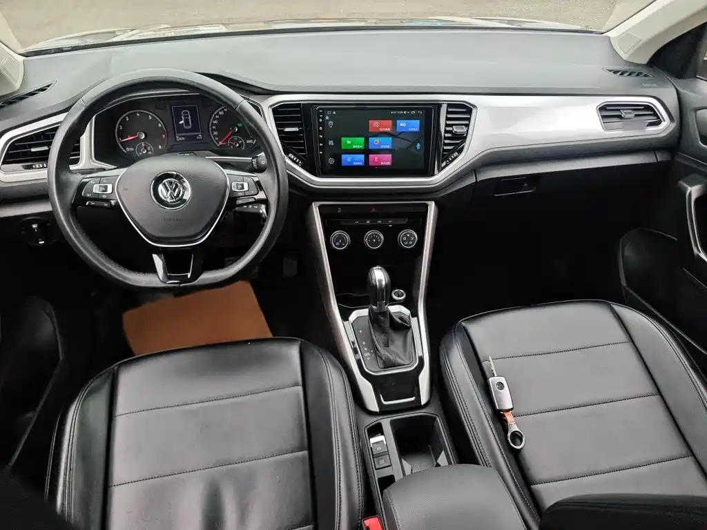 Volkswagen T-Roc — миниатюра 5