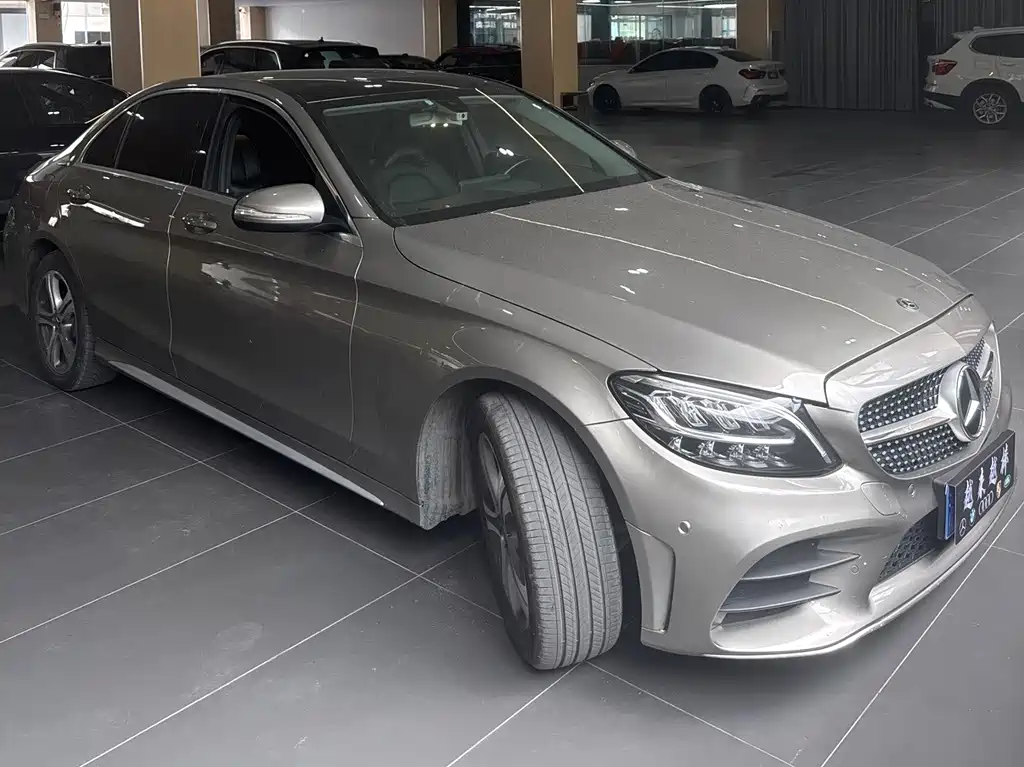 Mercedes-Benz C-Class — миниатюра 4