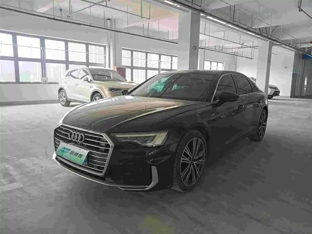 Audi A6L 2022