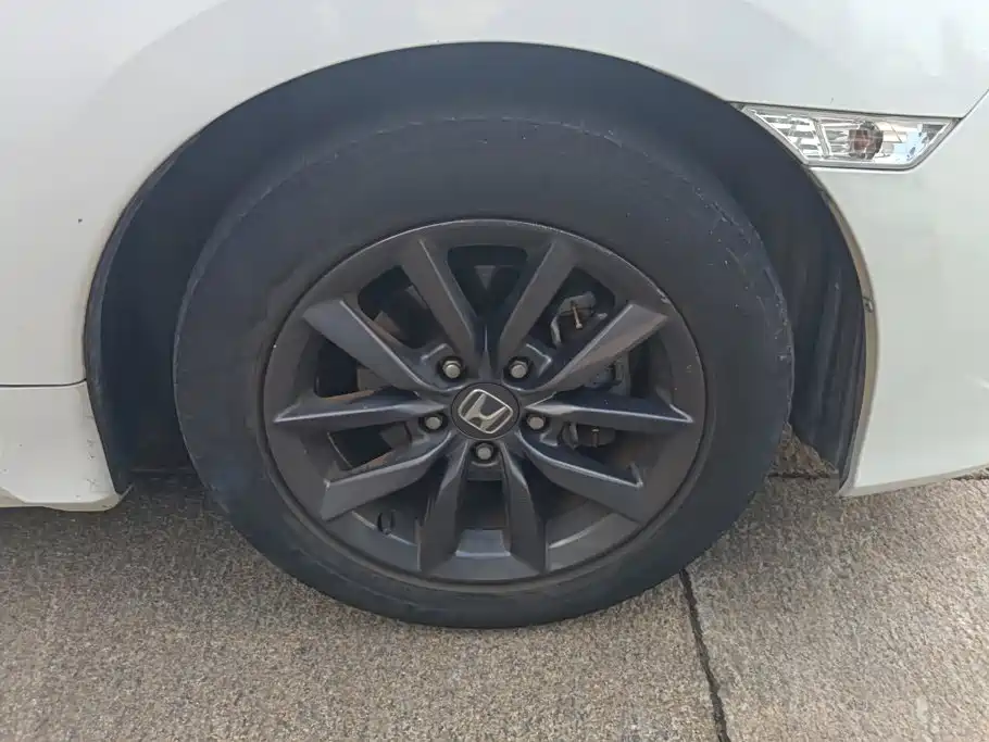 Honda Civic — миниатюра 4