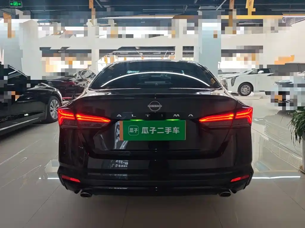 Nissan Teana — миниатюра 6