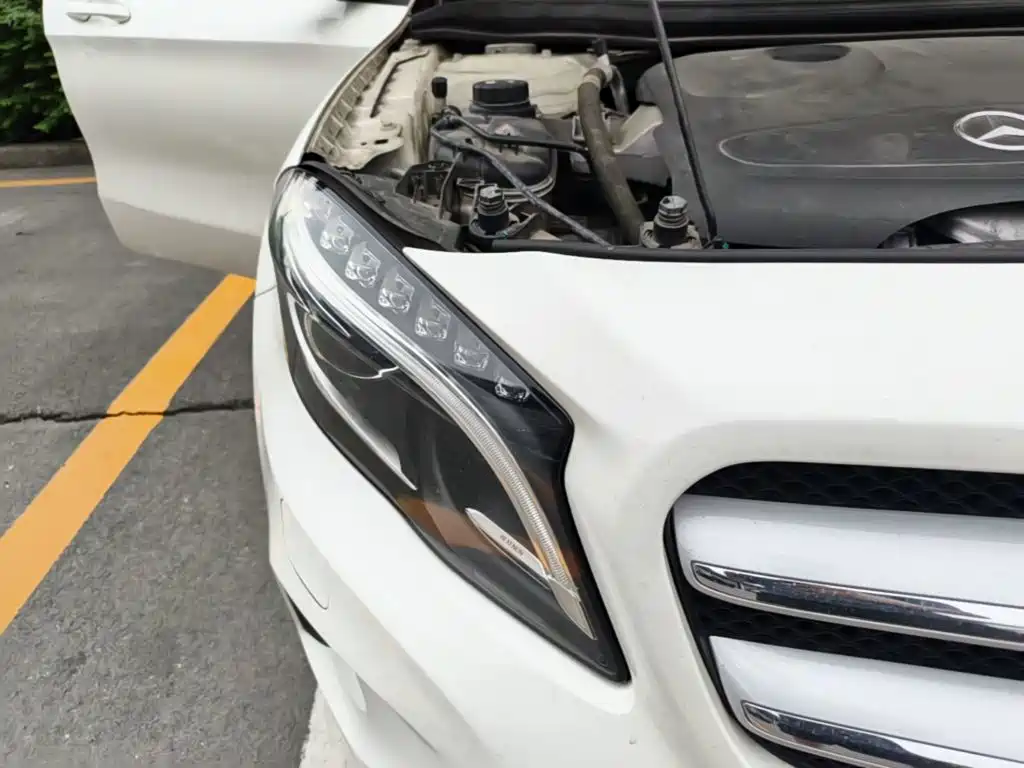 Mercedes-Benz GLA — миниатюра 11