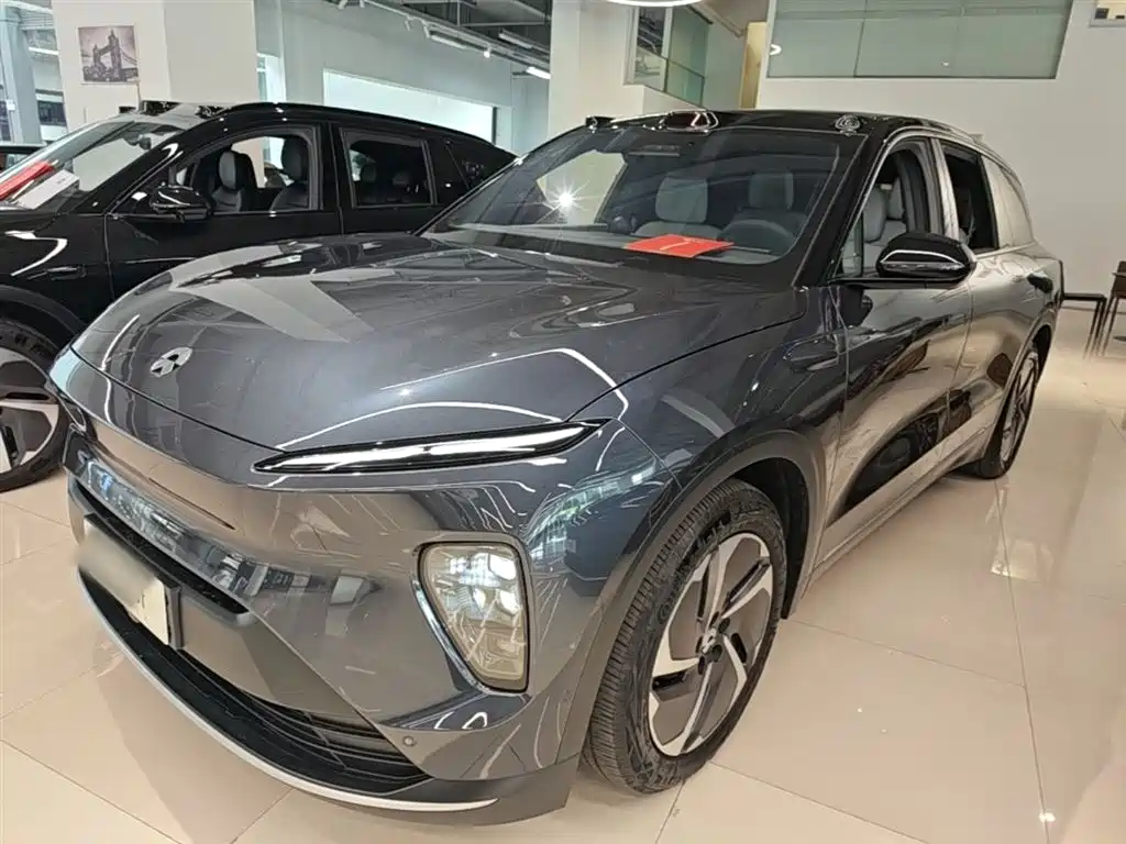 Nio ES8 2023