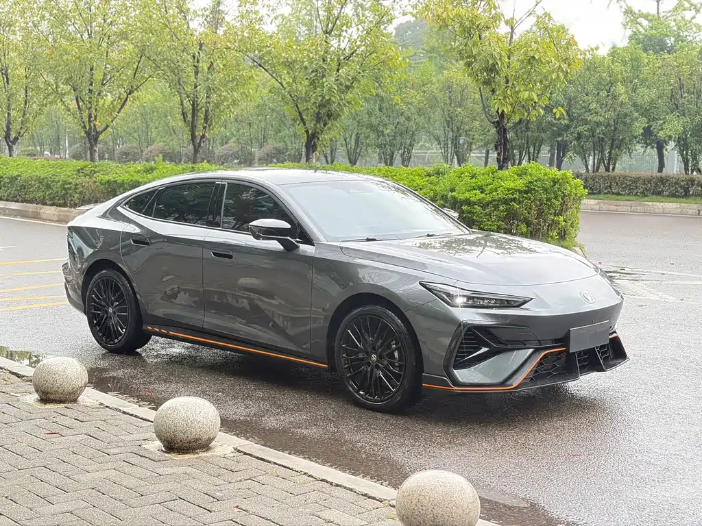 Changan UNI-V — миниатюра 4