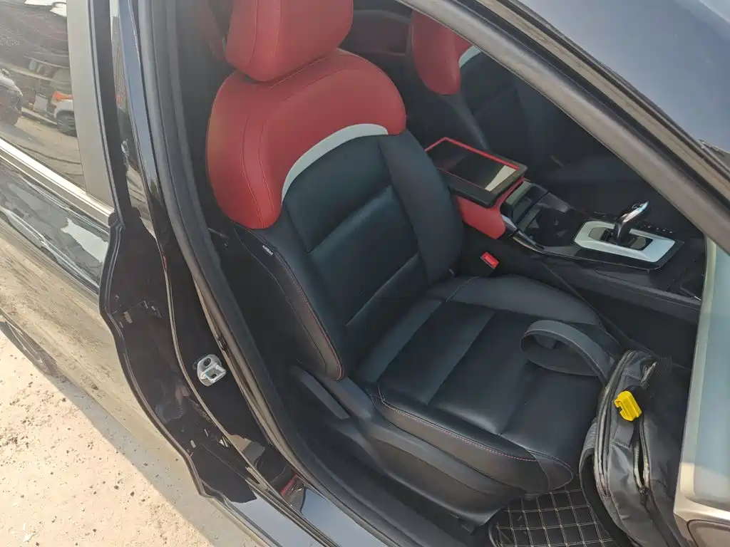 MG MG5 — миниатюра 20