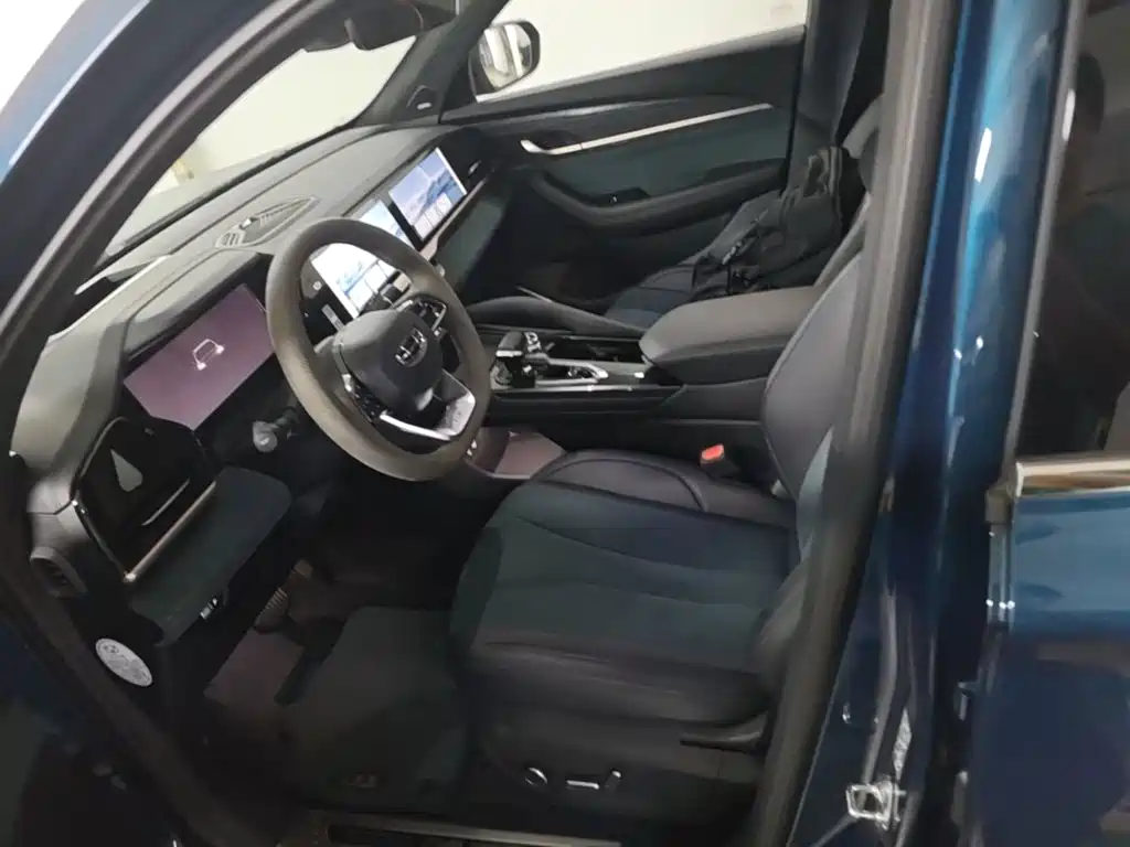Geely Xingyue L — миниатюра 15