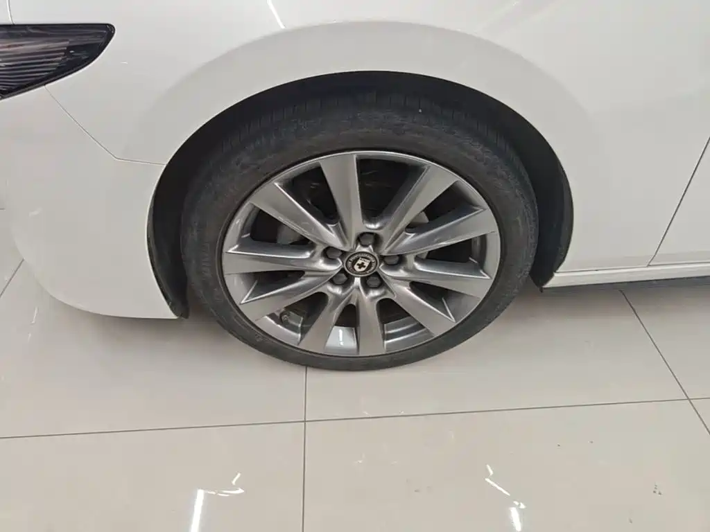Mazda 3 Axela — миниатюра 23