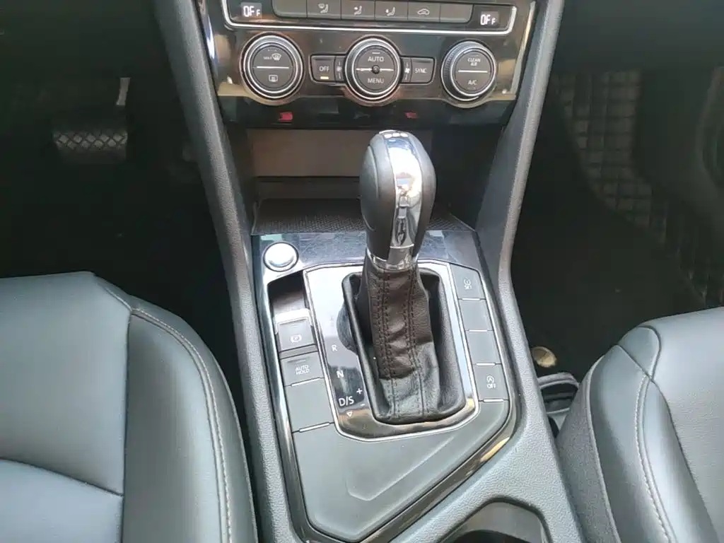 Volkswagen Tharu — миниатюра 14