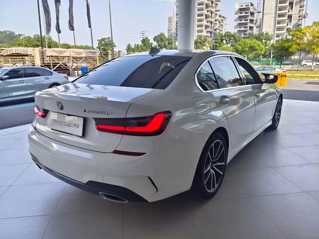 BMW 3 Series — миниатюра 5