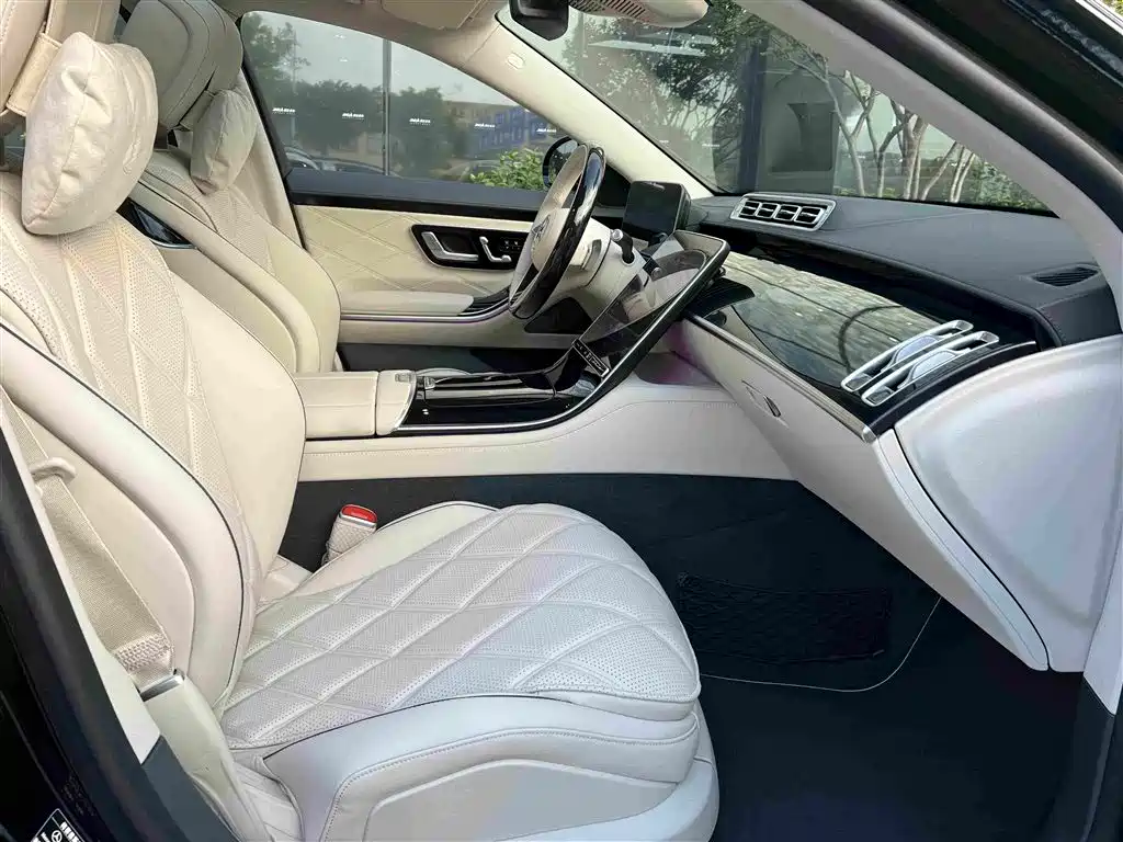 Mercedes-Benz S-Class — миниатюра 10